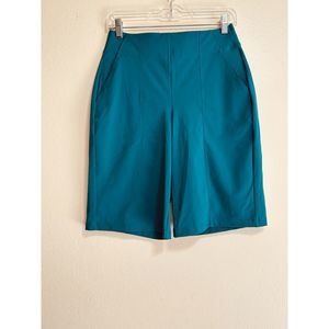 Athleta Cosmic Bermuda Turquoise Elastic Waist High Rise Shorts, Size 6T